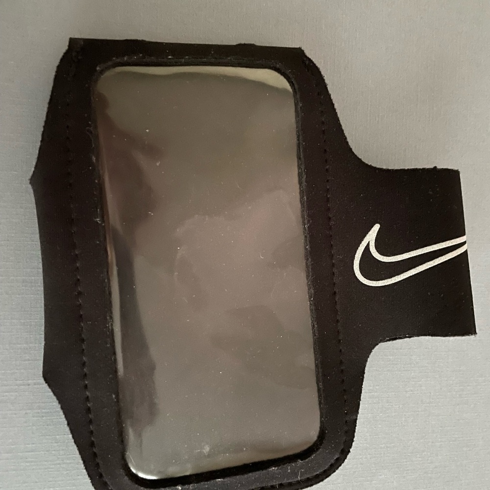 Nike Black Smartphone Armband